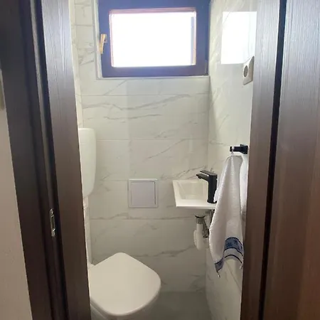 Zivko Апартаменты Малинска