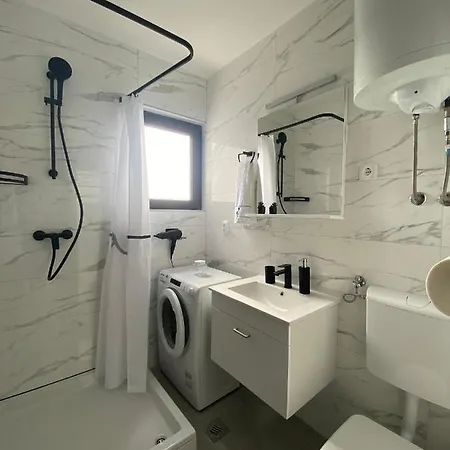 Zivko * Малинска