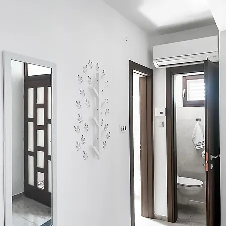 Zivko Апартаменты *