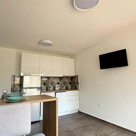 Апартаменты Zivko Малинска